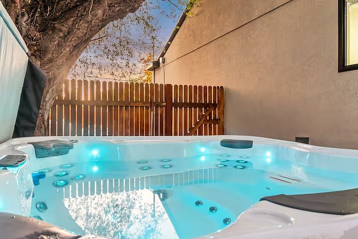 Furnished Finder property 382060_1 photo 26