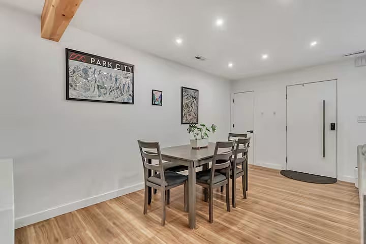 Furnished Finder property 382060_1 photo 31