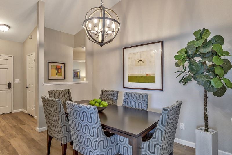 Furnished Finder property 382062_1 photo 23