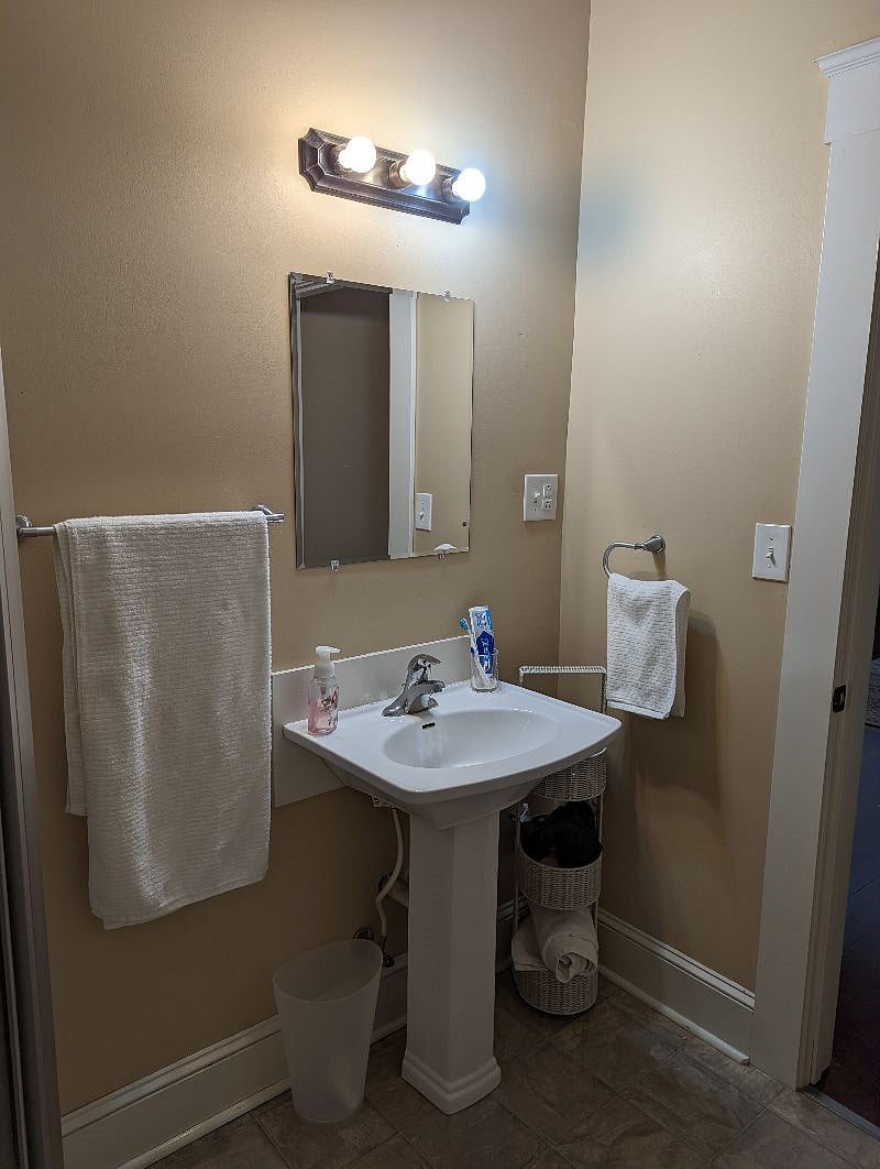 Furnished Finder property 382076_1 photo 6