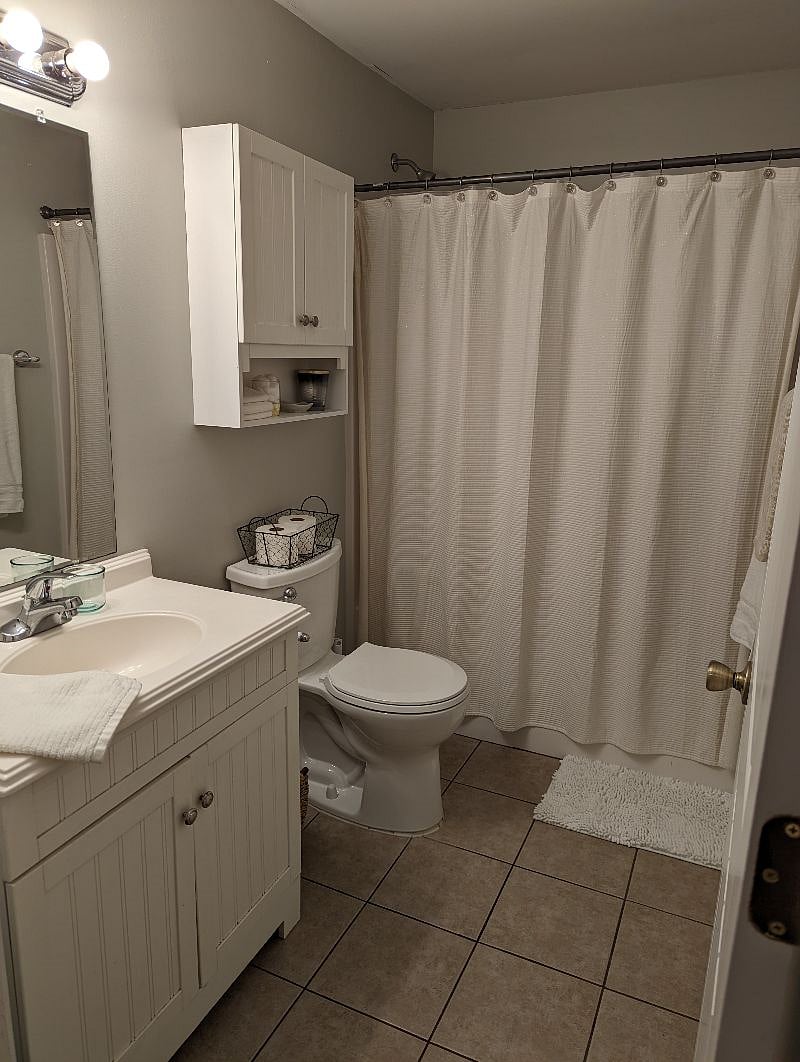 Furnished Finder property 382076_2 photo 5