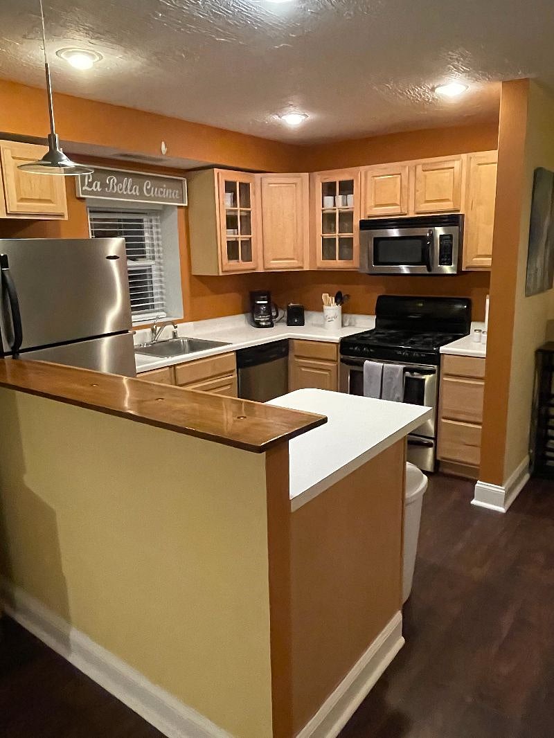 Furnished Finder property 382122_1 photo 14