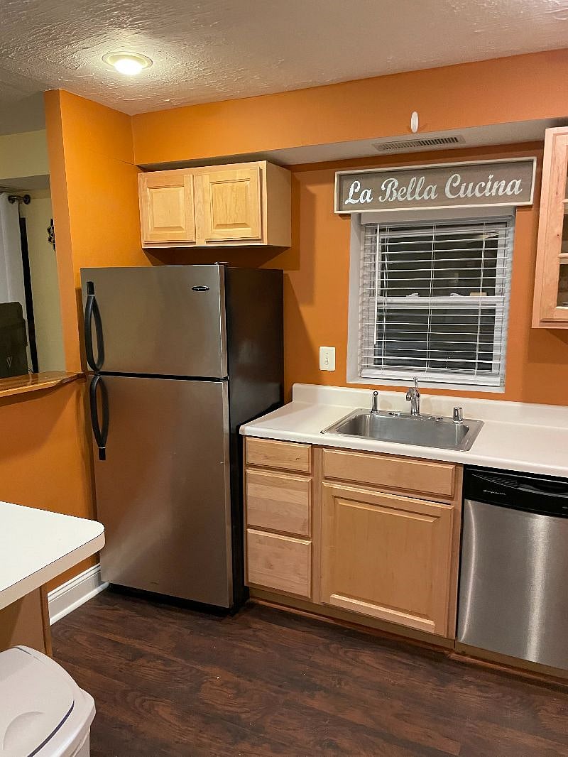 Furnished Finder property 382122_1 photo 15