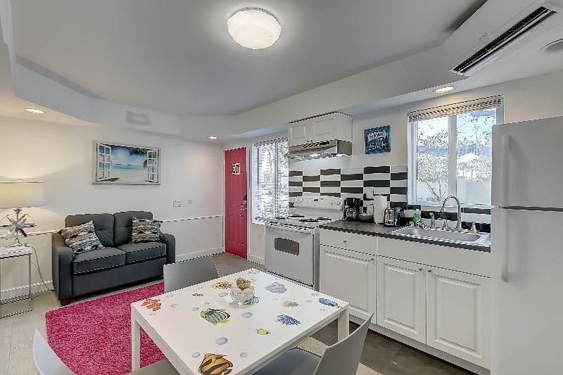 Furnished Finder property 382138_1 photo 6