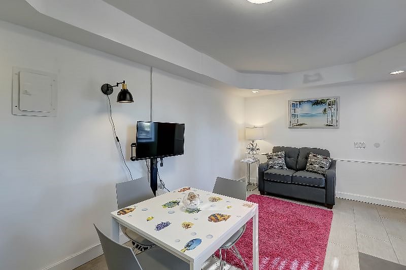Furnished Finder property 382138_1 photo 7