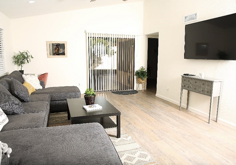 Q2: Living Room