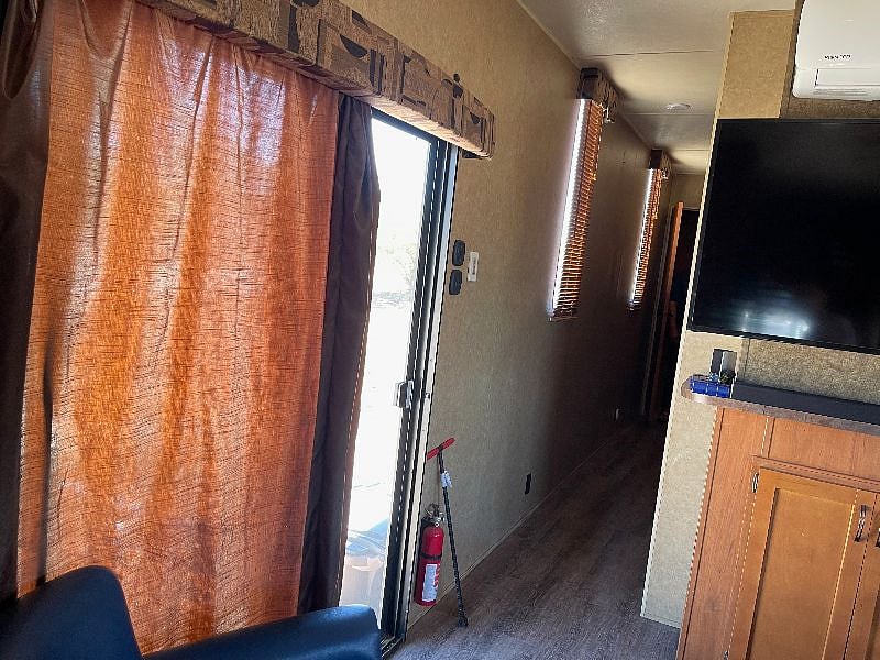 Furnished Finder property 382248_1 photo 4