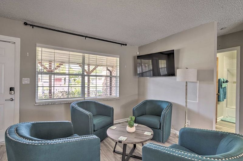 Furnished Finder property 382328_1 photo 5