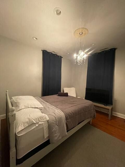 Queen room of 2-bedroom apartment.