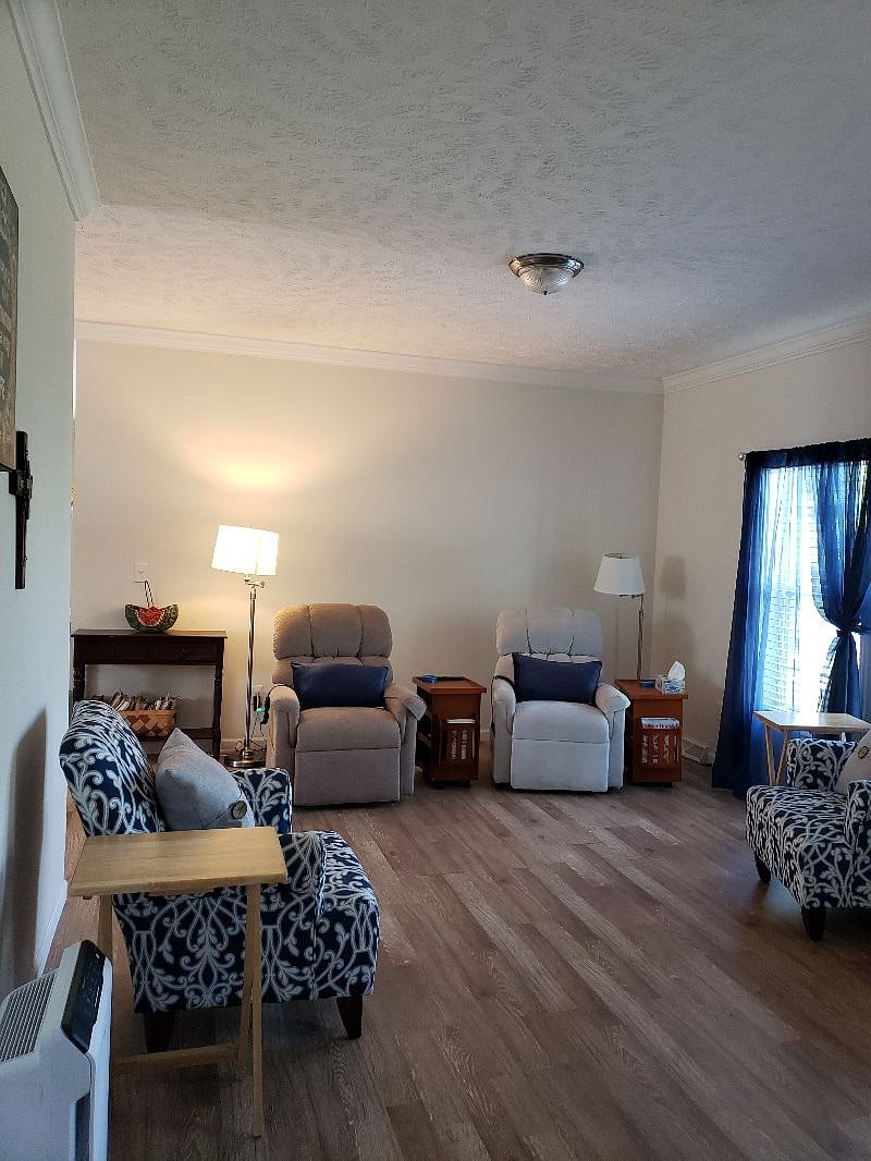 Living Room/Common Area 