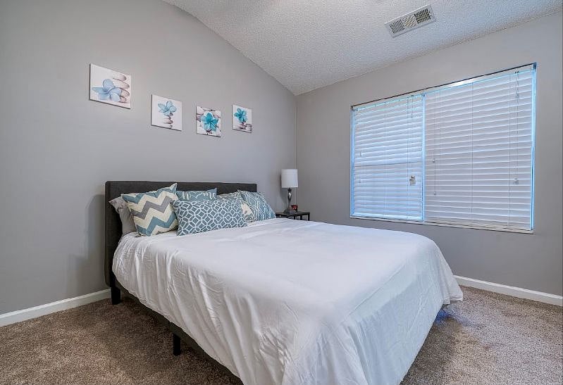 Furnished Finder property 382365_1 photo 7
