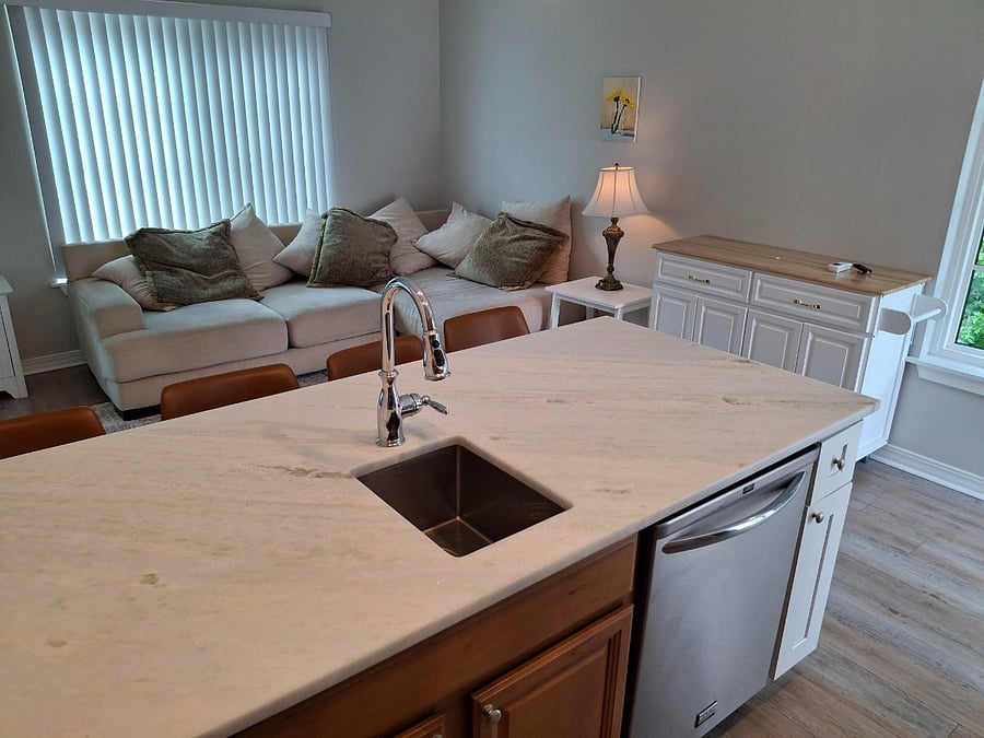 Furnished Finder property 382370_1 photo 5