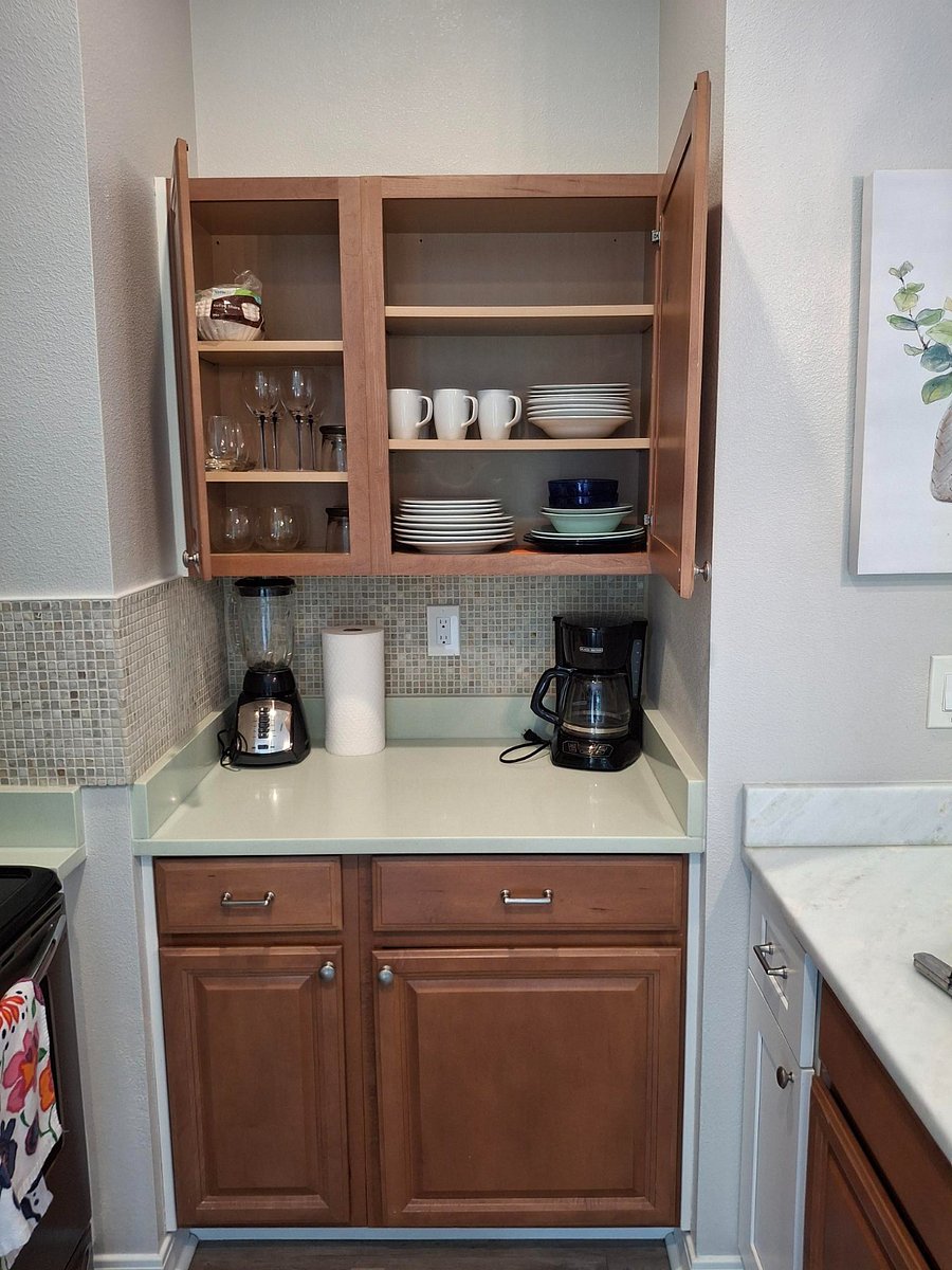 Furnished Finder property 382370_1 photo 4