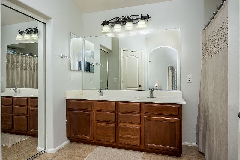 Furnished Finder property 382458_1 photo 21