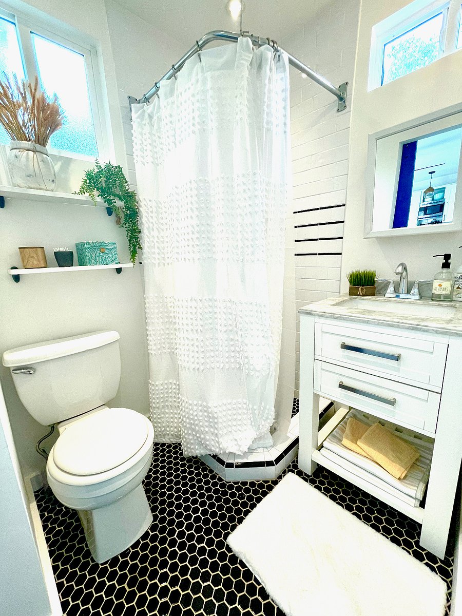 Furnished Finder property 382466_1 photo 7
