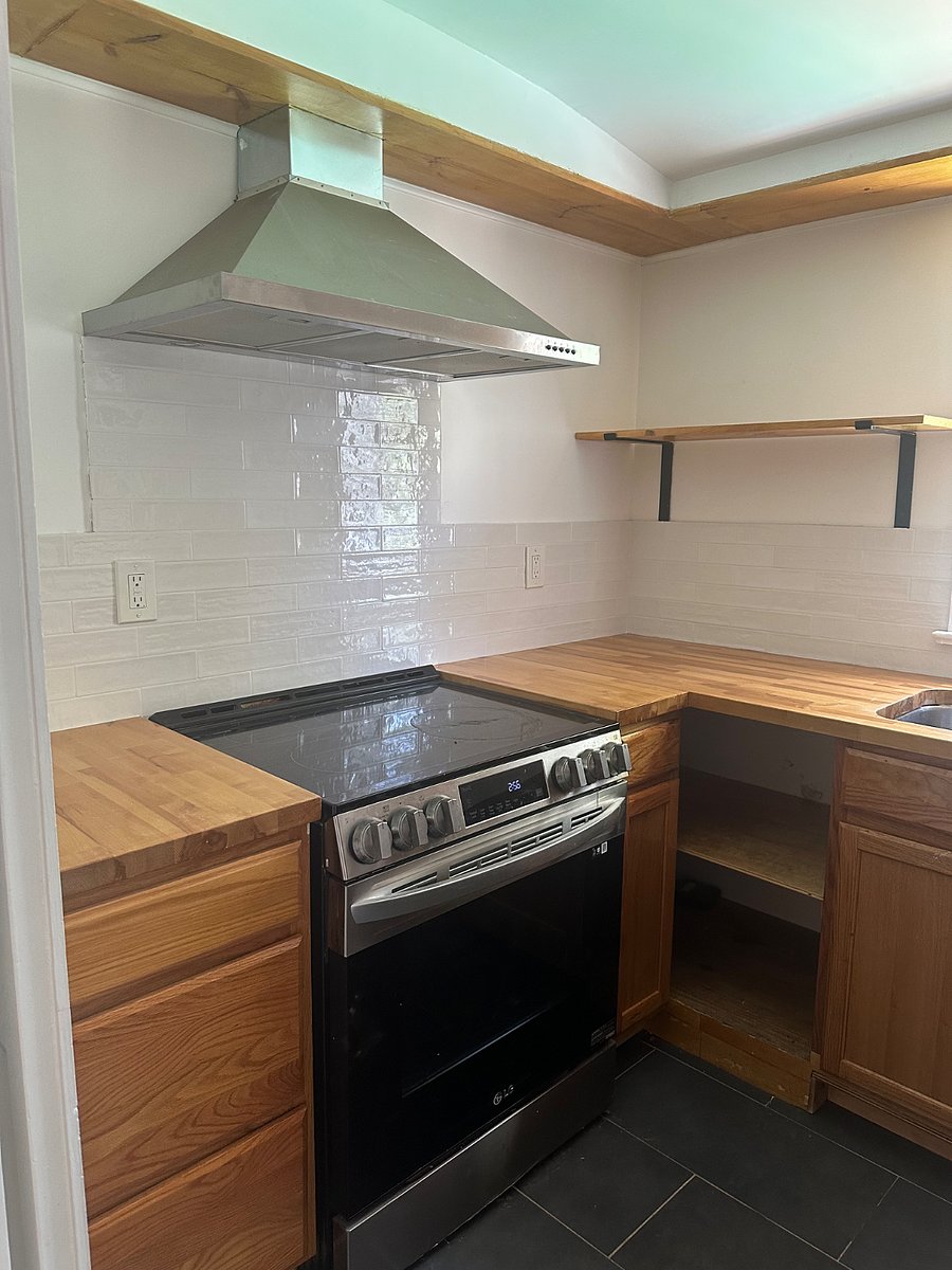 Furnished Finder property 382506_1 photo 4