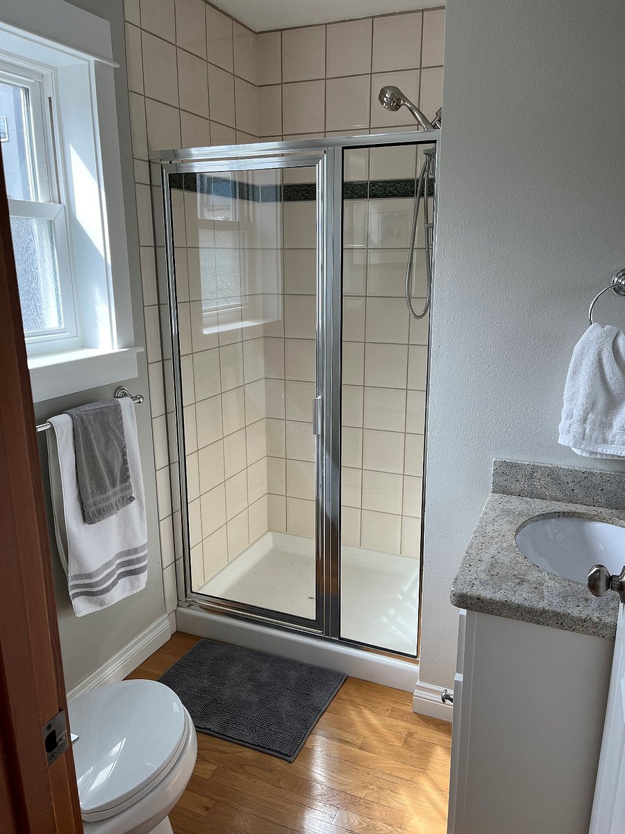 Furnished Finder property 382549_1 photo 12