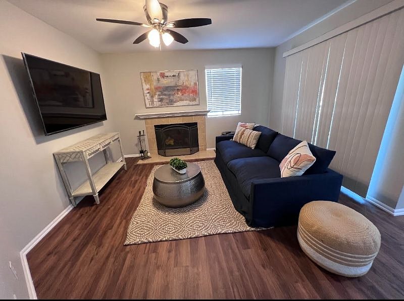 Furnished Finder property 382587_1 photo 3