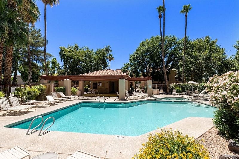 Furnished Finder property 382587_1 photo 11