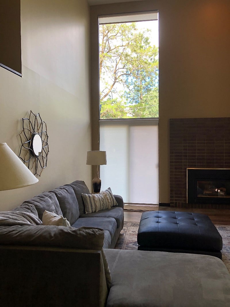 livingroom with gas fireplace