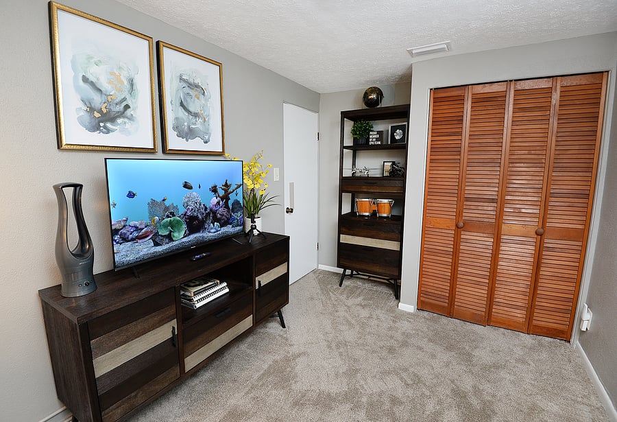 Dedicated Office with Roku and YouTube TV
