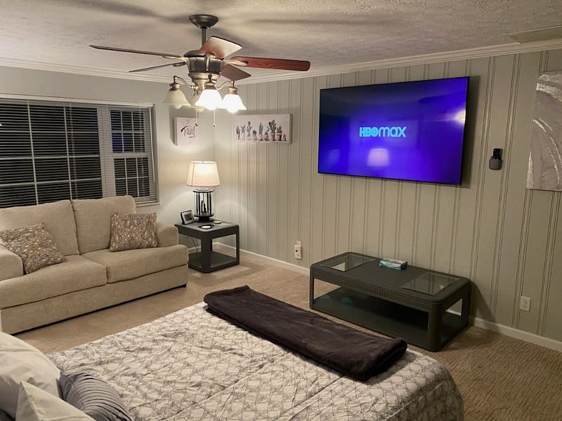 QUEEN SIZE 5TH BED IN FAMILY ROOM FOR A QUIET NIGHT'S REST---NIGHT VIEW--FALL ASLEEP TO YOUR FAVORITES ON HBO MAX