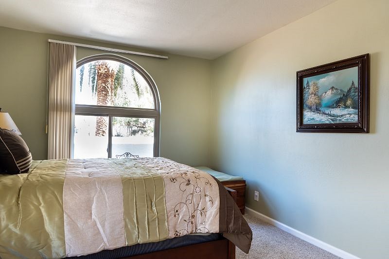 Ample natural light