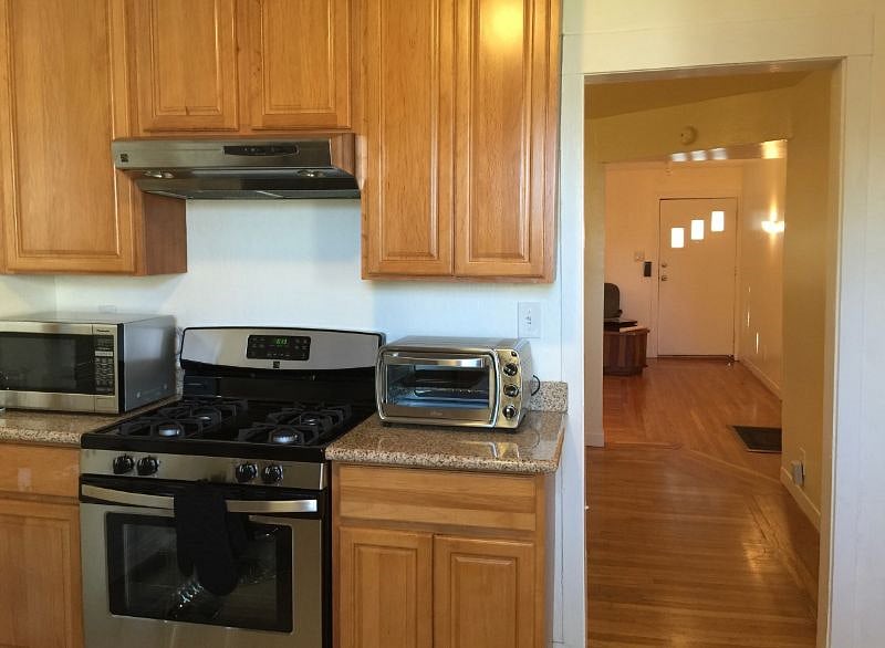 Furnished Finder property 382767_1 photo 3