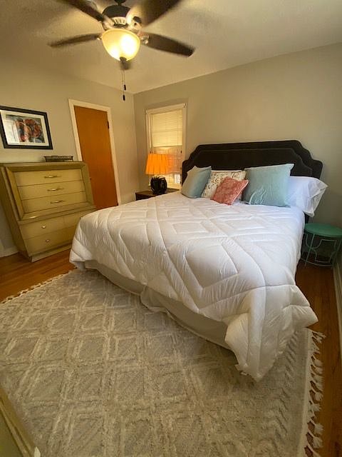 The front bedroom is complete with a new king-size bed (new mattress & springs).