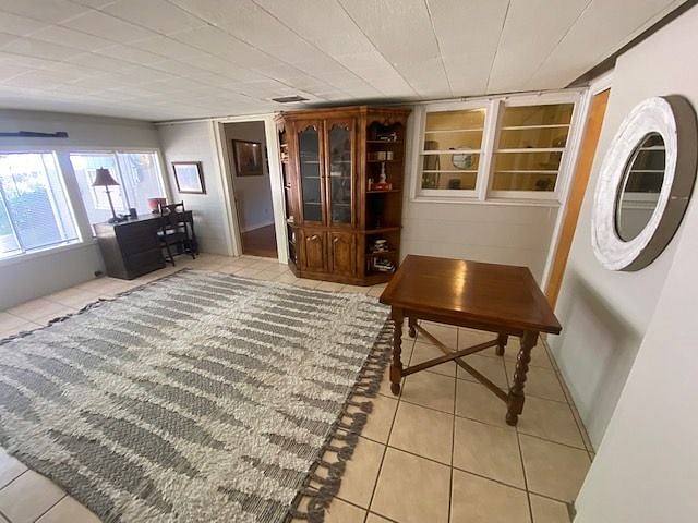 Bonus room in back - perfect for remote office work and much more!