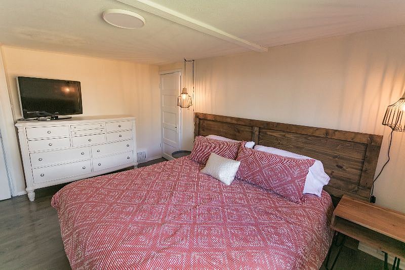 Furnished Finder property 382802_1 photo 8
