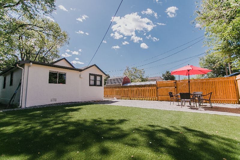Furnished Finder property 382802_1 photo 17