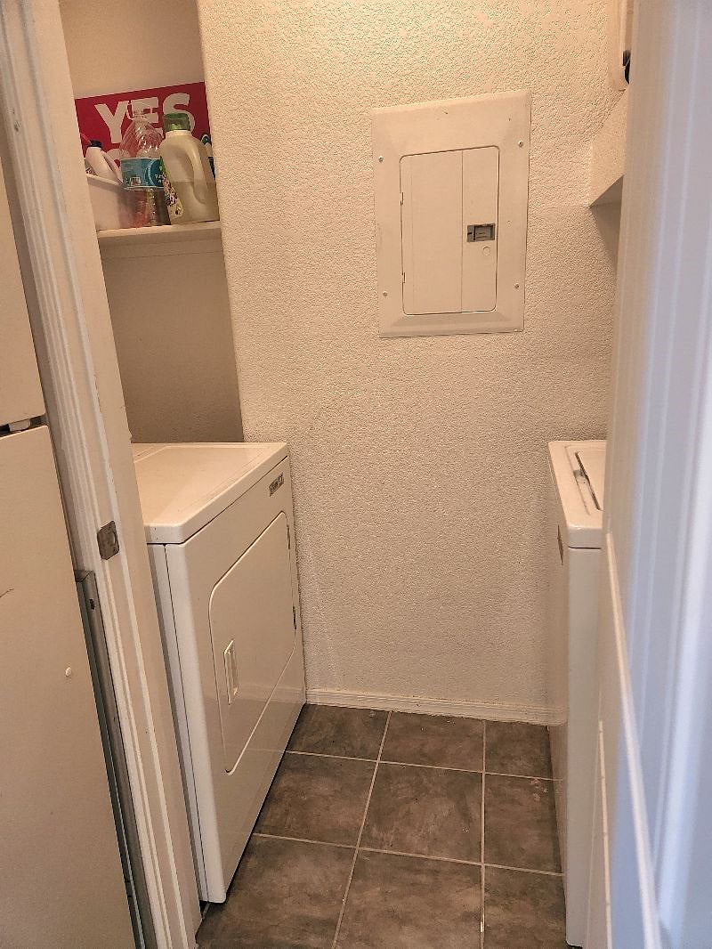 Furnished Finder property 382820_1 photo 12