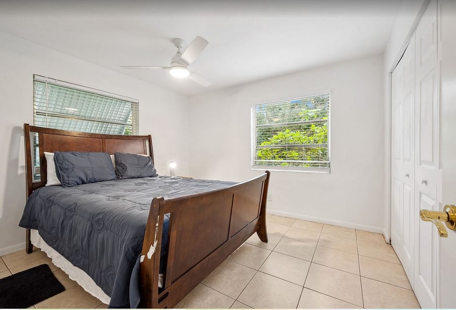 3rd Bedroom clean and bright with large closet