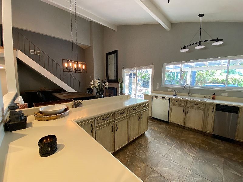 Furnished Finder property 382873_1 photo 14