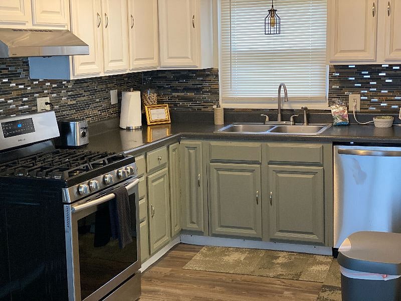 Furnished Finder property 382875_1 photo 45