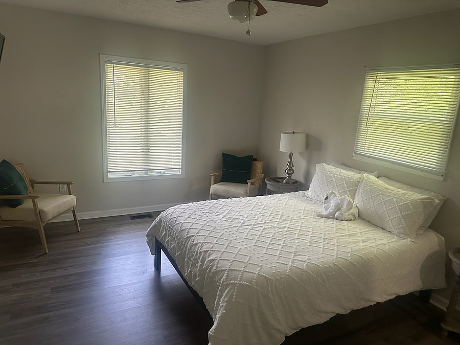 Furnished Finder property 382875_1 photo 28