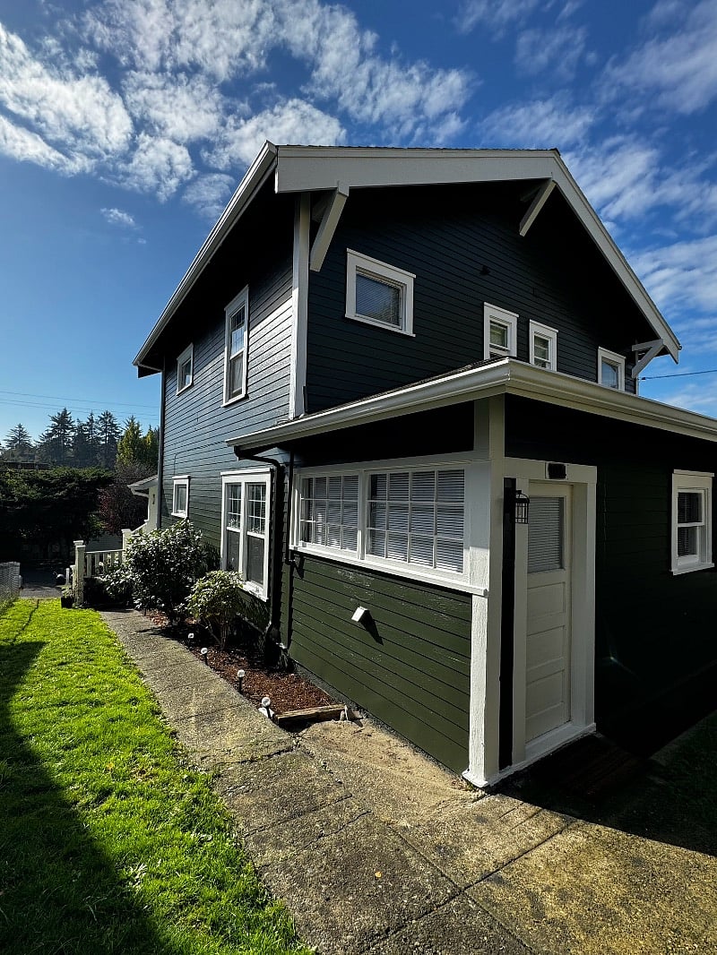 Side yard. 