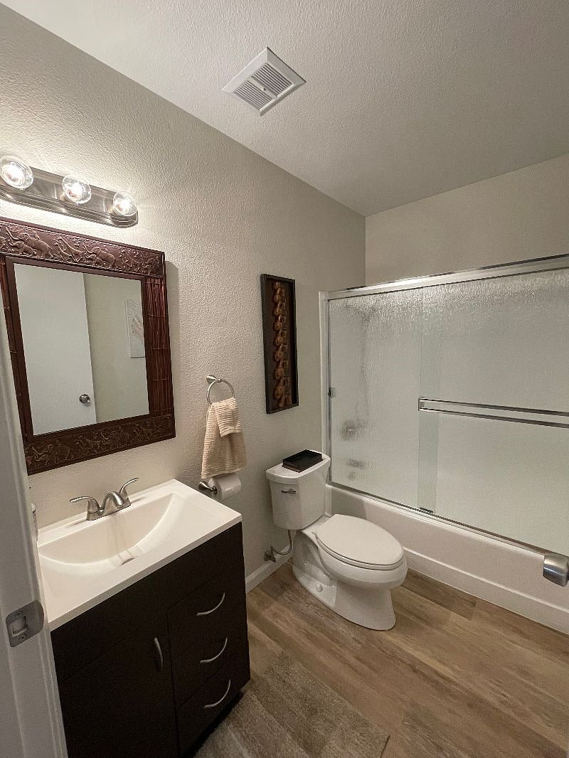 Furnished Finder property 383101_1 photo 12