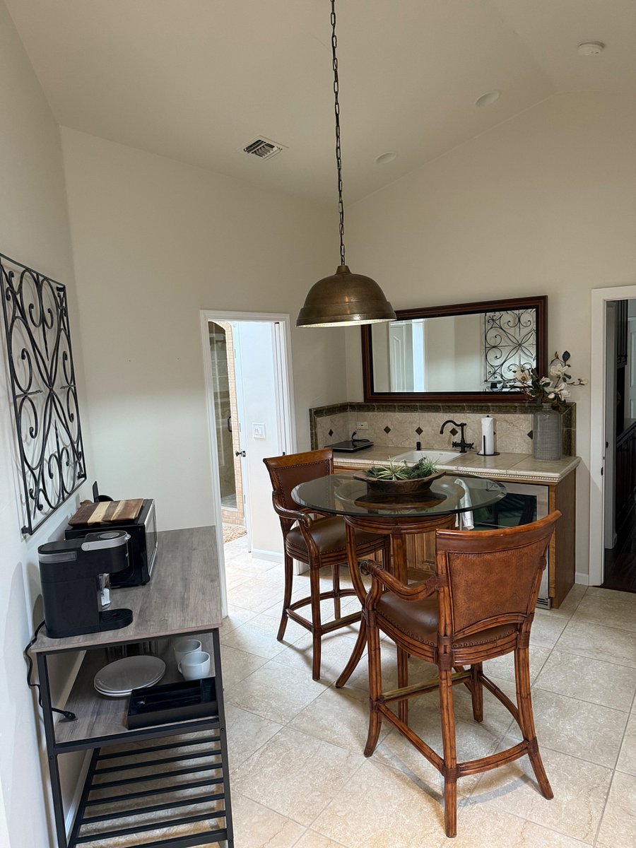 Furnished Finder property 383112_1 photo 5