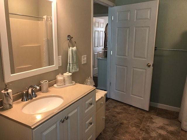 Furnished Finder property 383116_1 photo 24