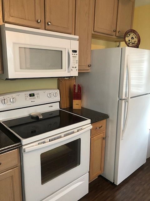 Furnished Finder property 383116_1 photo 8