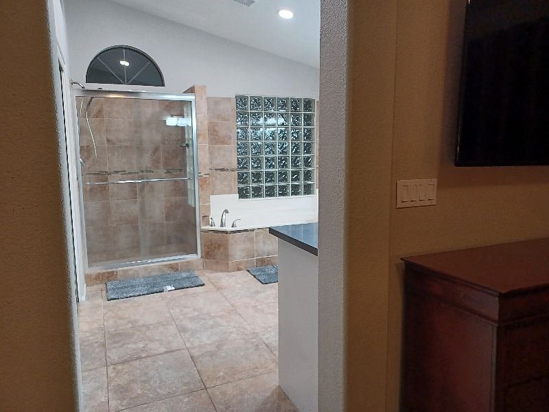 Master walk in shower