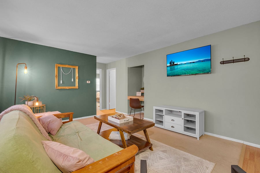 Furnished Finder property 383129_1 photo 3