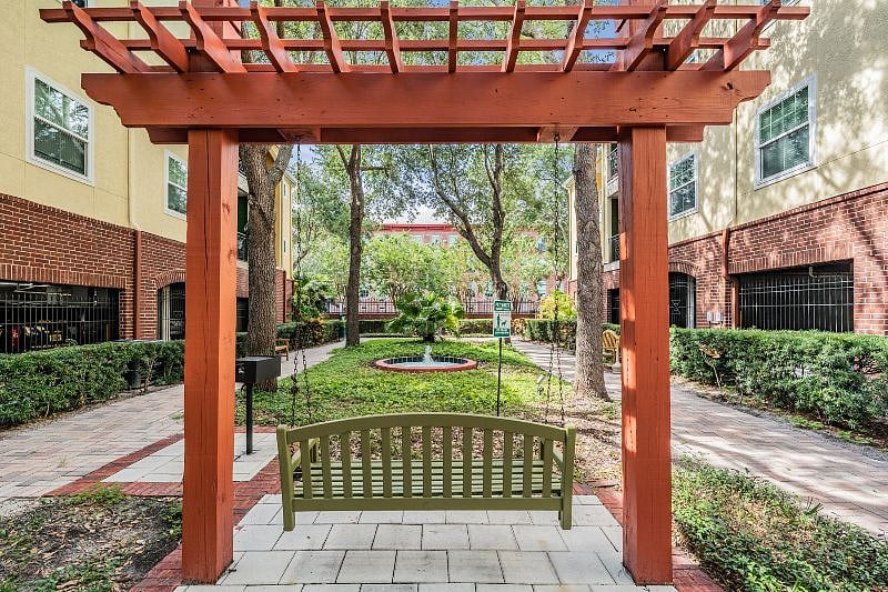 Furnished Finder property 383233_1 photo 19