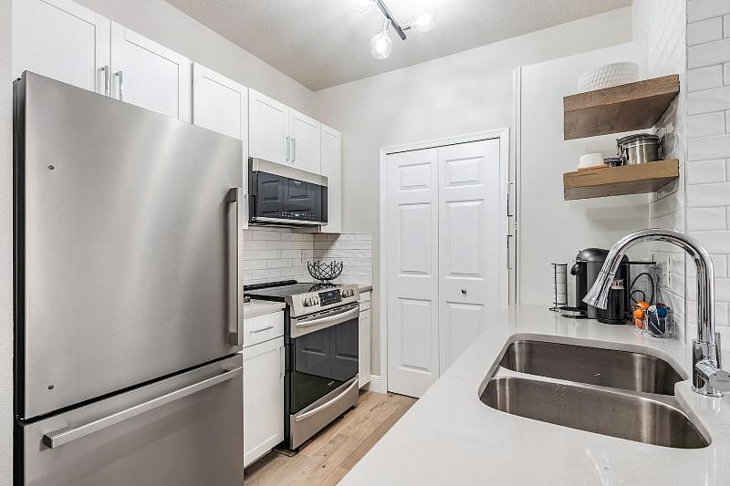 Furnished Finder property 383233_1 photo 16