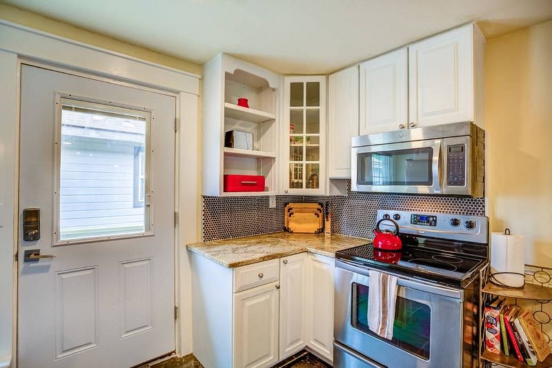 Furnished Finder property 383281_1 photo 5