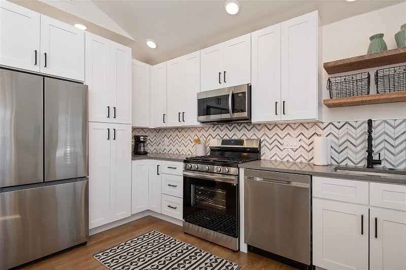 Furnished Finder property 383323_1 photo 5