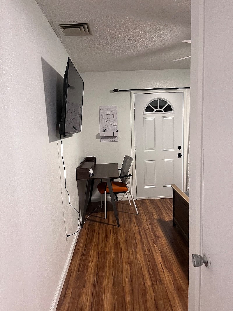 Furnished Finder property 383410_1 photo 6