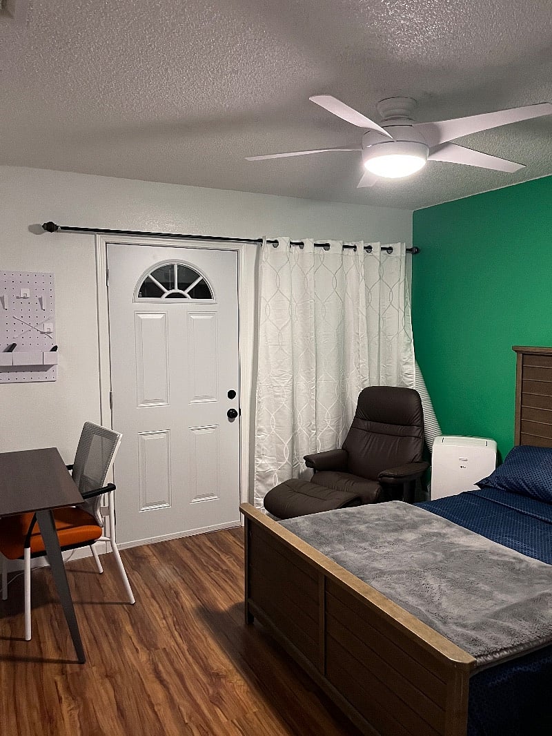 Furnished Finder property 383410_1 photo 3